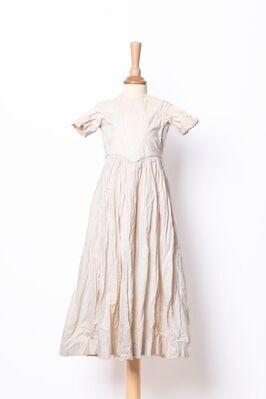 1982.0153.A.001.jpg; 1982.0153.A; ;