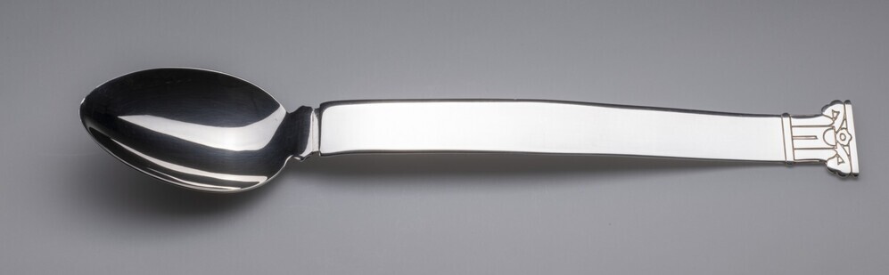 Platter spoon