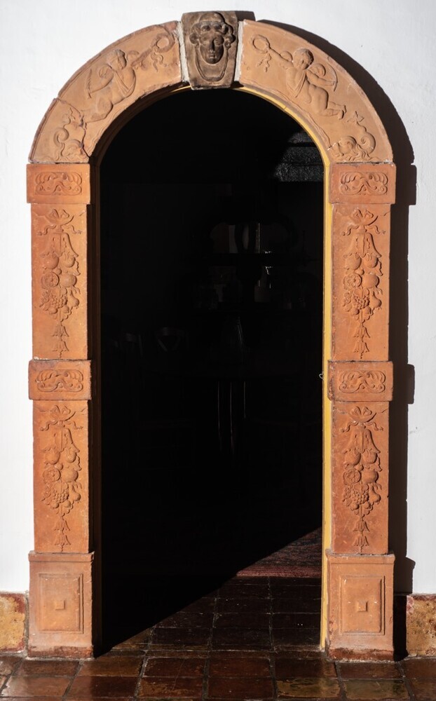 Poortje van terra-cotta