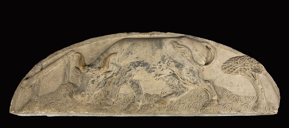 Gevelsteen met een grazende koe