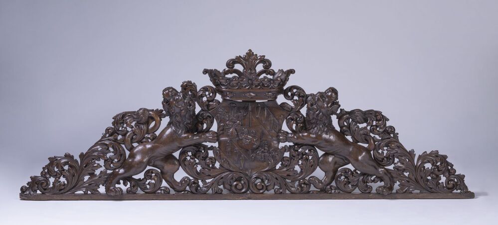 Fragment herengestoelte kerk te Wetsinge met wapen Tjarda van Starckenborgh, Clant, Clant, Ripperda,Onsta