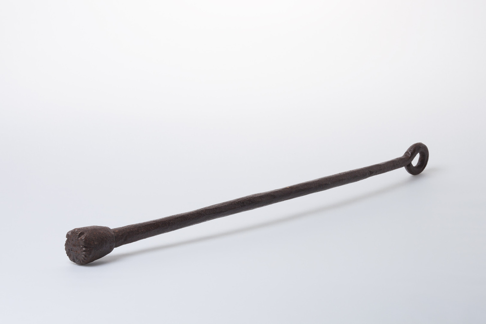 Brandijzer, met het wapen der stad Groningen, gebruikt voor het merken der botervaten.