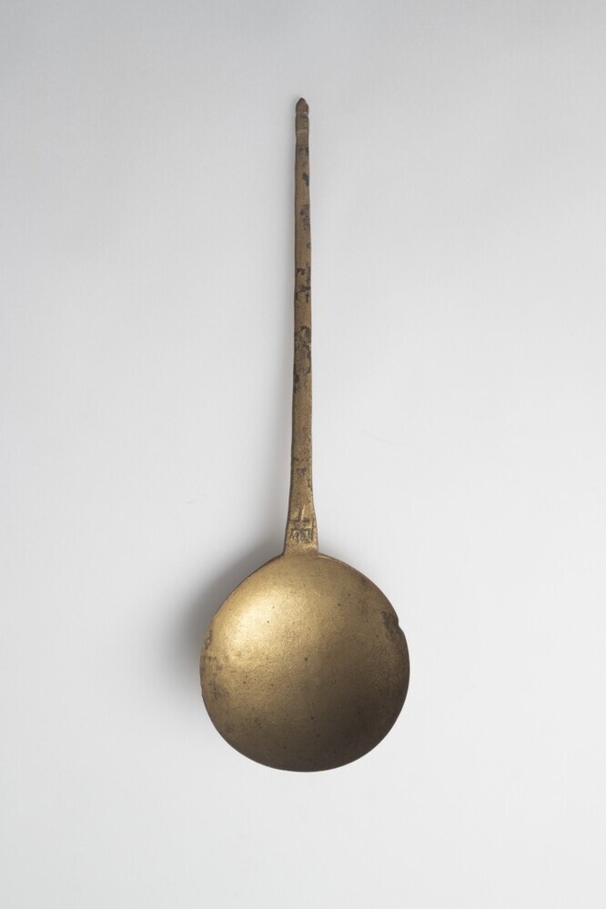 Diamantknoplepel van verguld koper