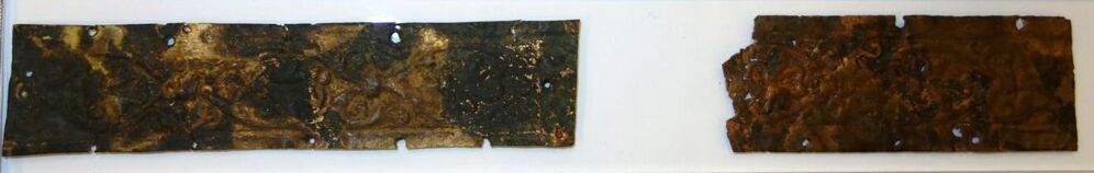 Belegselfragmenten van een fries met gebladerte in elipsvorm, type 2.5