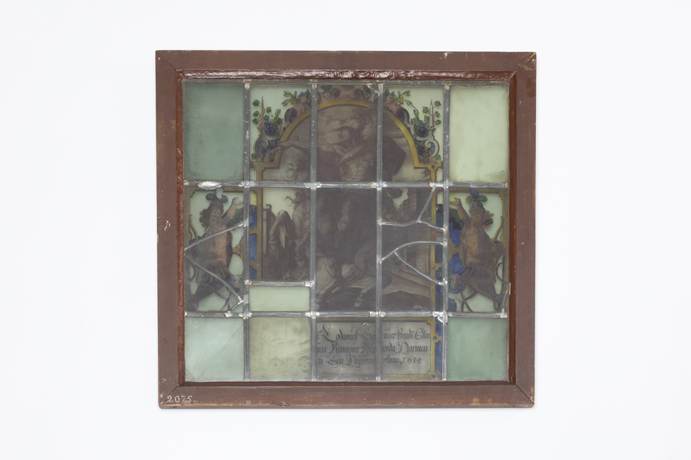 Glas in loodraam in houten lijst