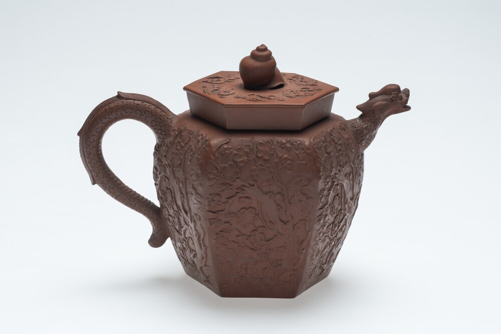 Grote zeszijdige theepot