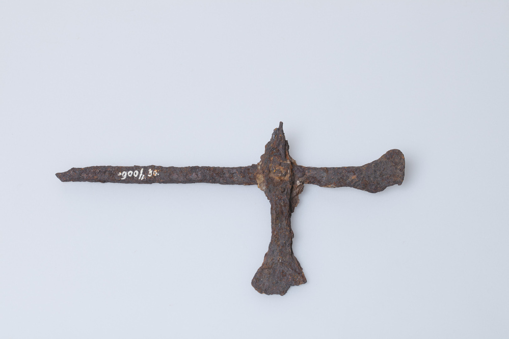 Fragment van een ijzeren crucifix (Kloosterwijtwerd)