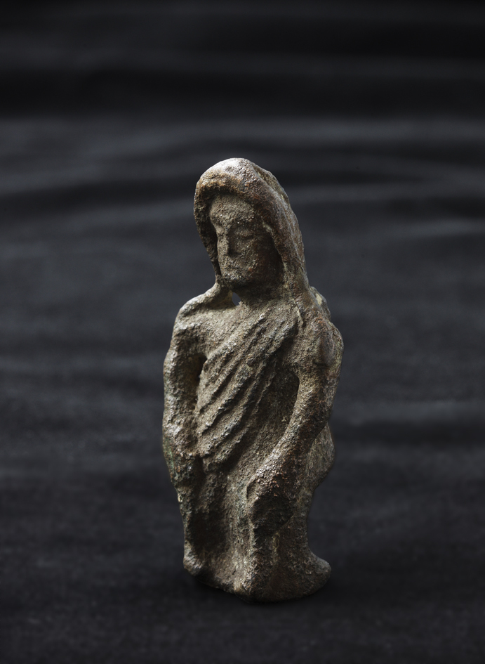 Beeldje moeder-godin (Rottum)