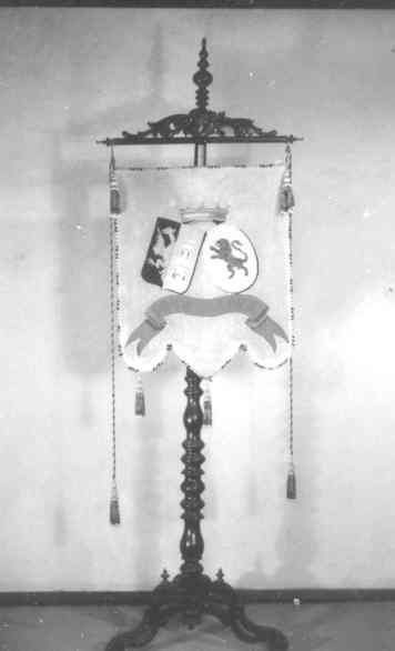 Stander met het wapen Gruys-Lewe