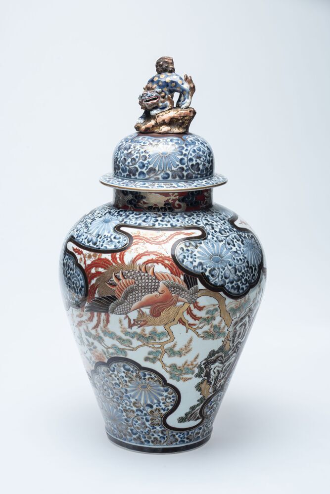 Kaststel, dekselvazen