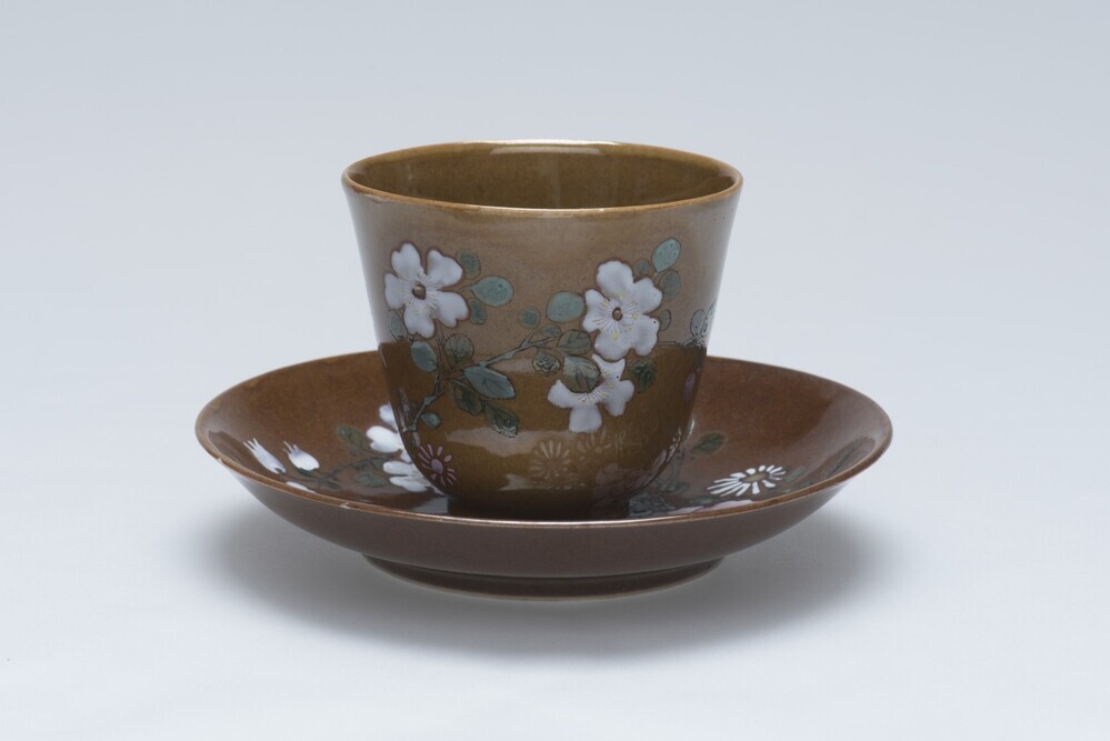 Chocolade kop met schotel