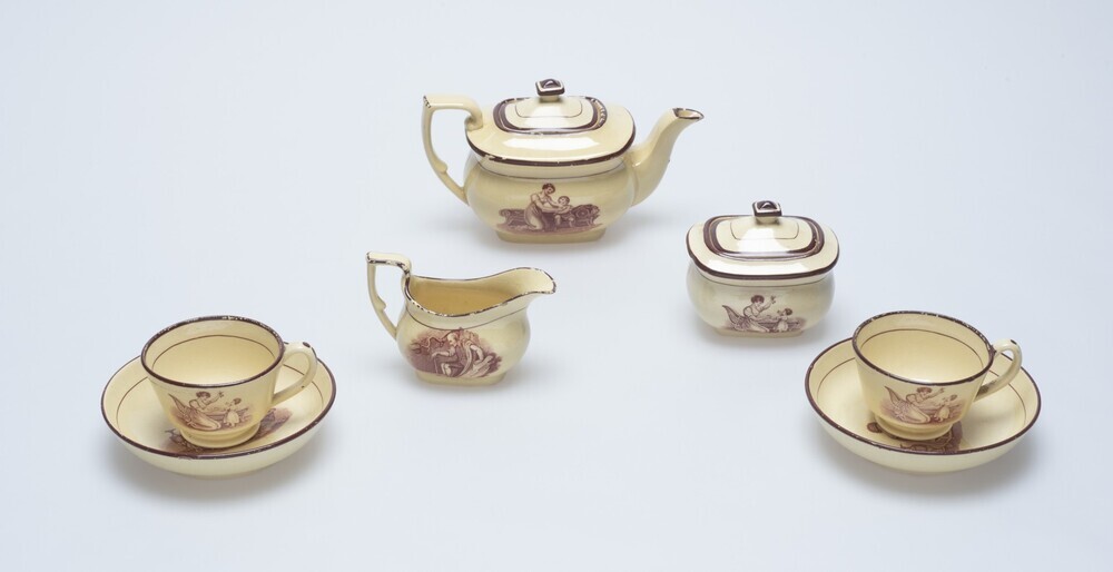 Miniatuurversie theeservies