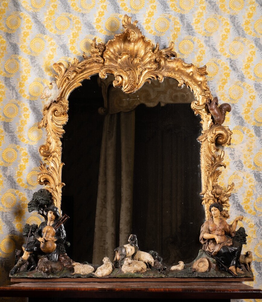 Spiegel met omlijsting