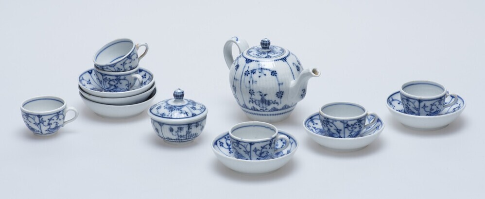 Miniatuurversie theeservies