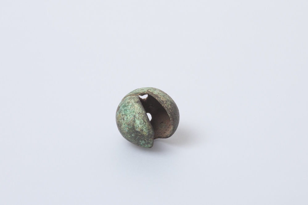 Metalen belletje van een paardentuig of arreslee