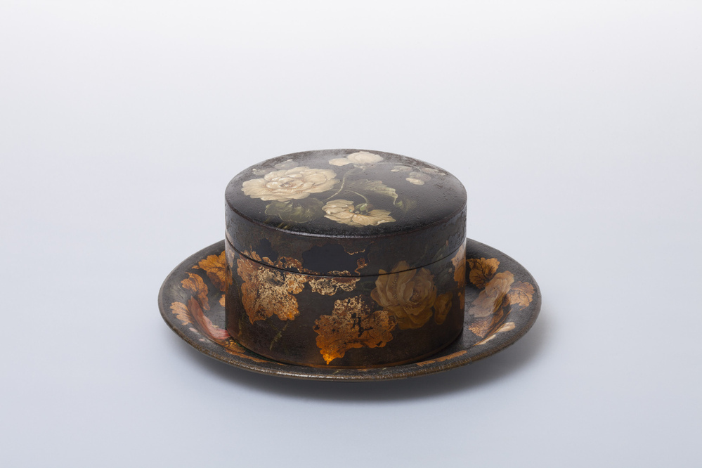 Trommeltje met presenteerblaadje