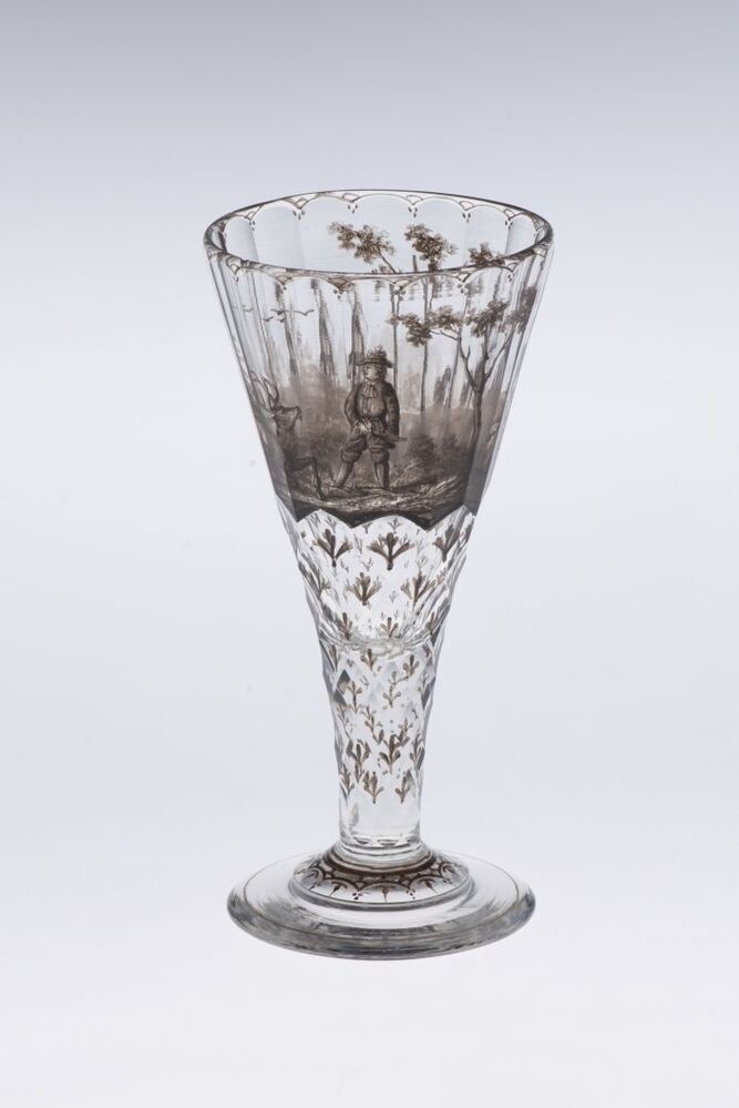 Wijnglas met "Schwarzlot" decoratie