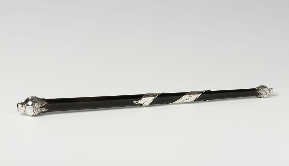 Dirigeerstokje met zilverbeslag "Gruno"