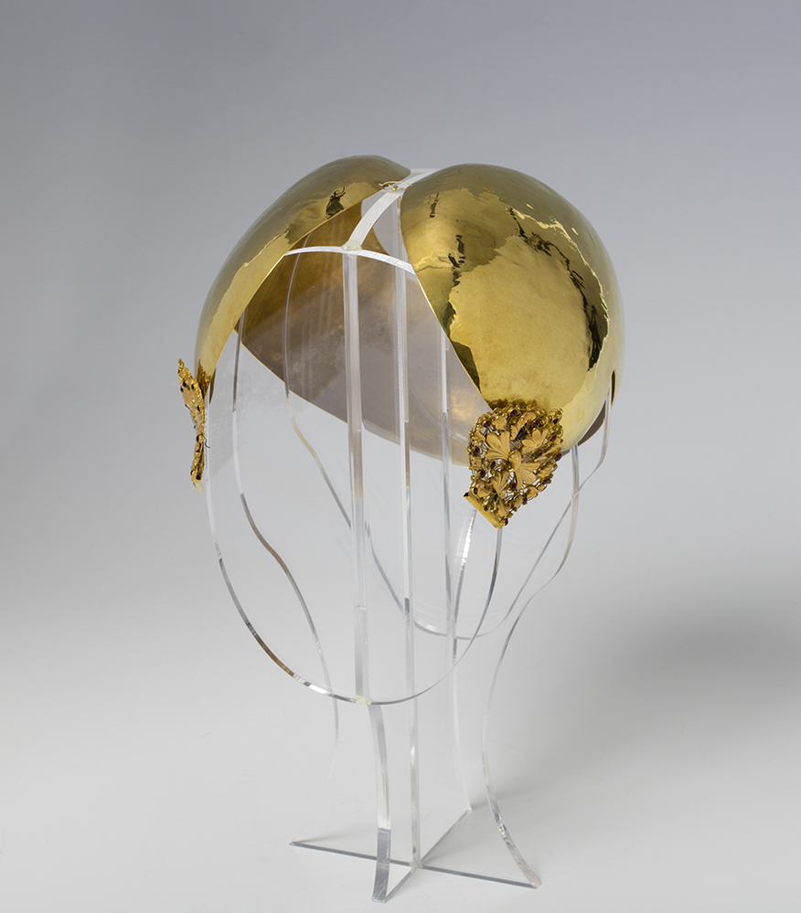 Oorijzer met stiften