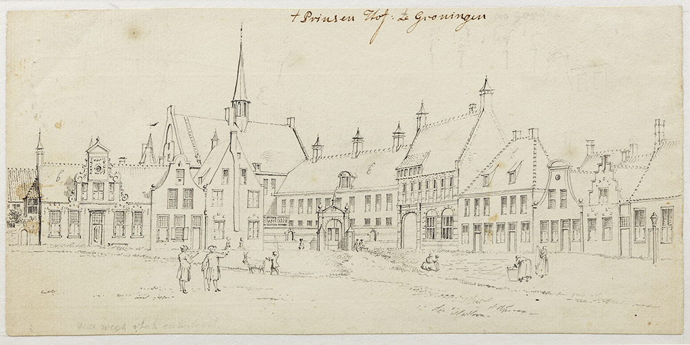 Martinikerkhof noordoostzijde met Prinsenhof en Gardepoort