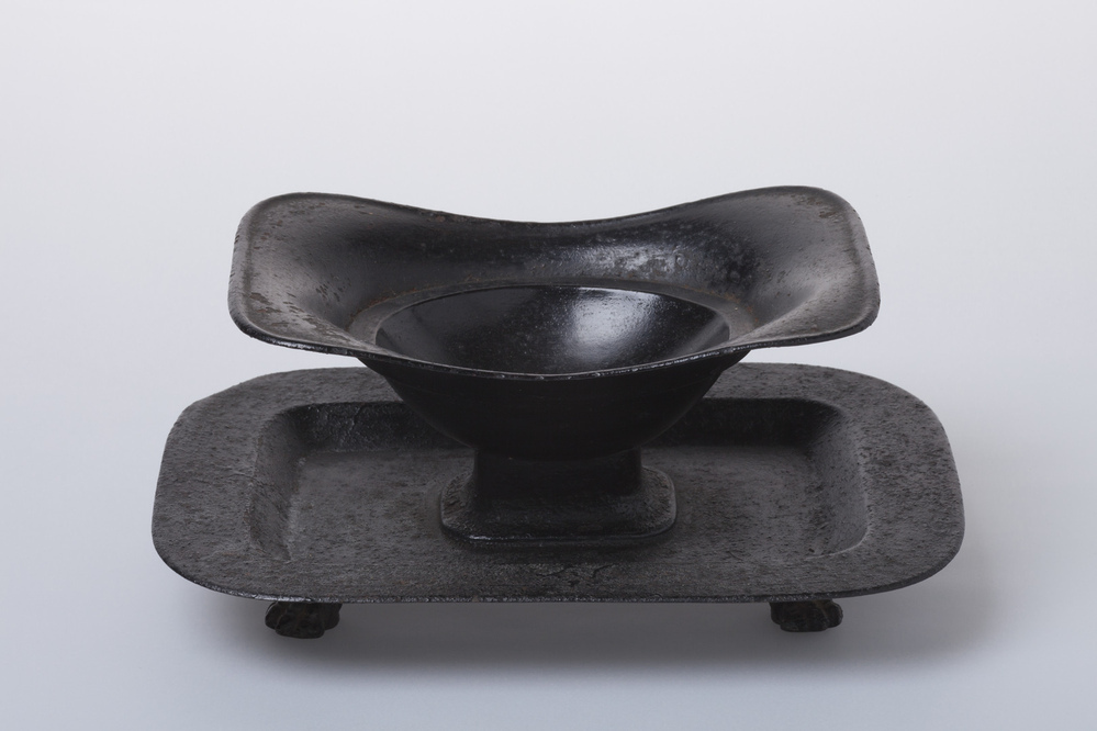 Pijpkomfoor en tabaksdoos