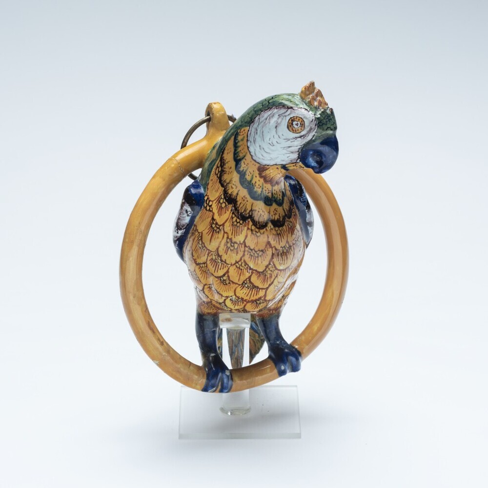 Beeldje van een papegaai