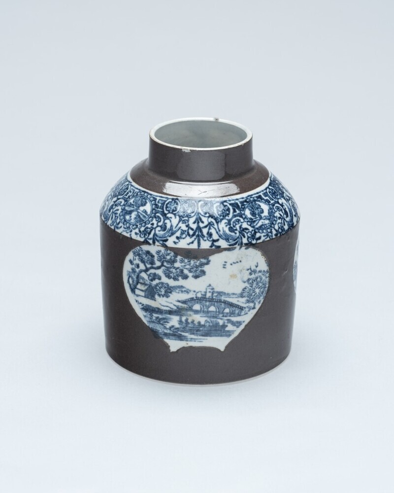 Theebus zonder deksel