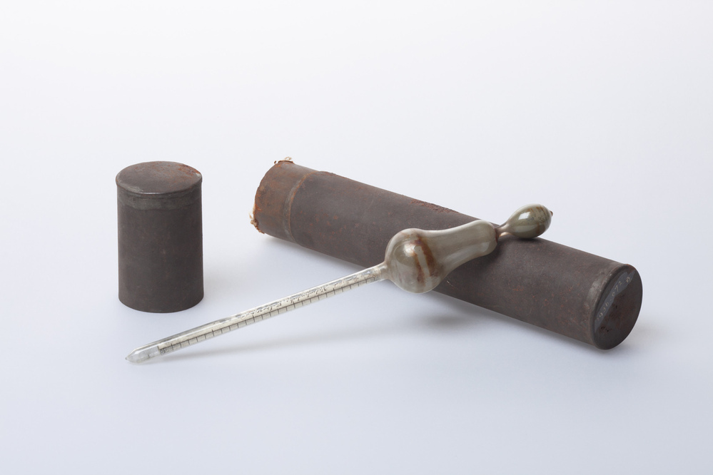 Alcoholweger in koker