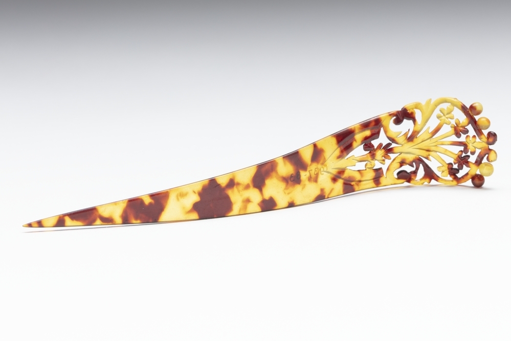 Haarspeld met palmetmedaillon