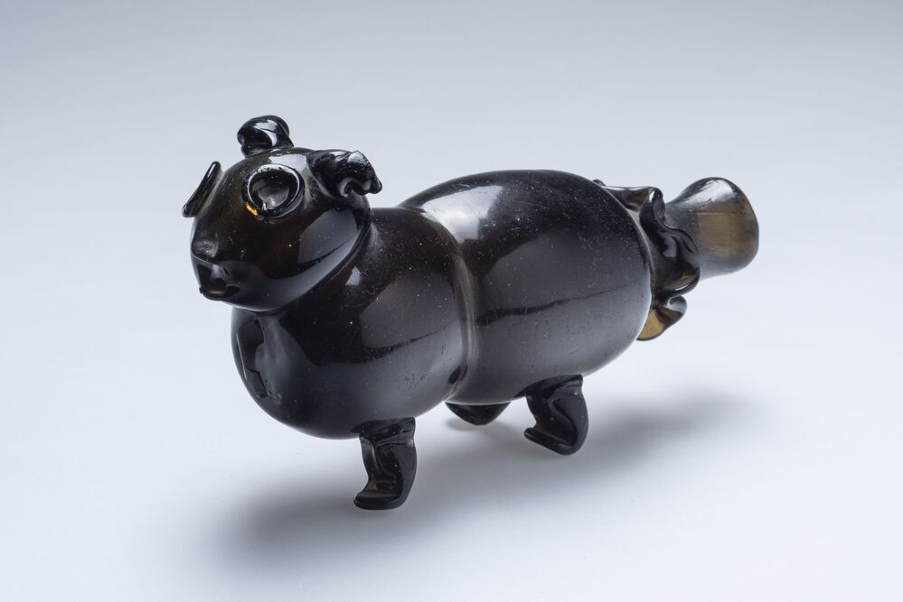 Fles in de vorm van een hond