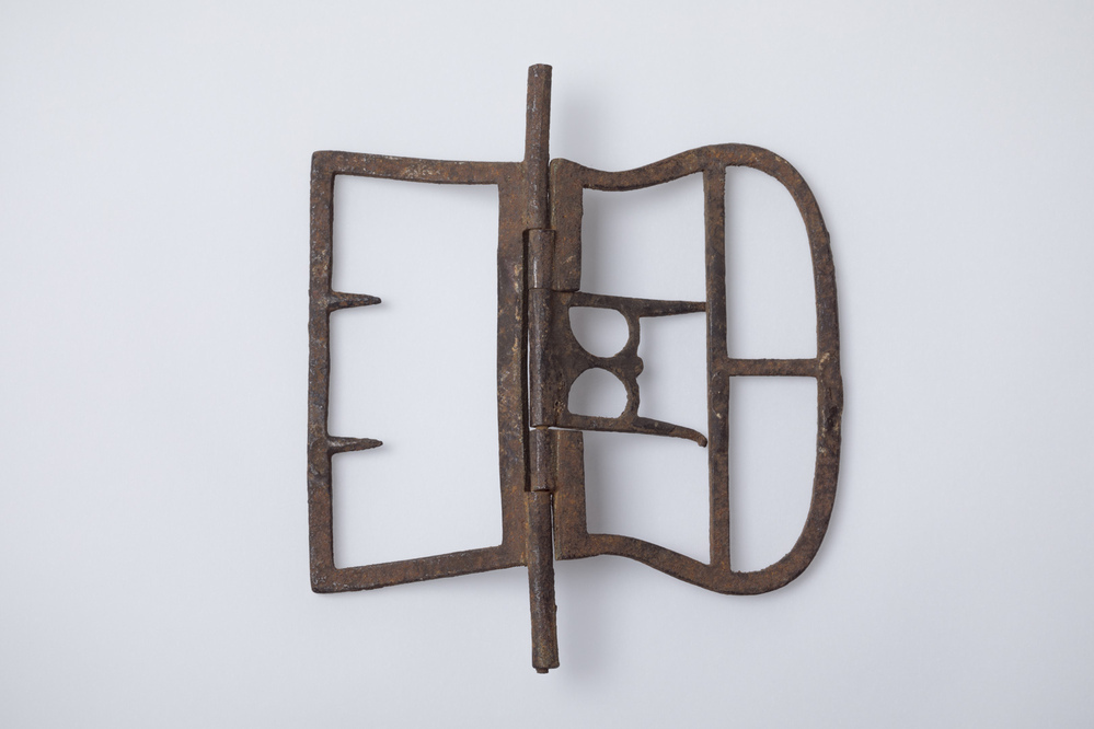 IJzeren model voor een gesp