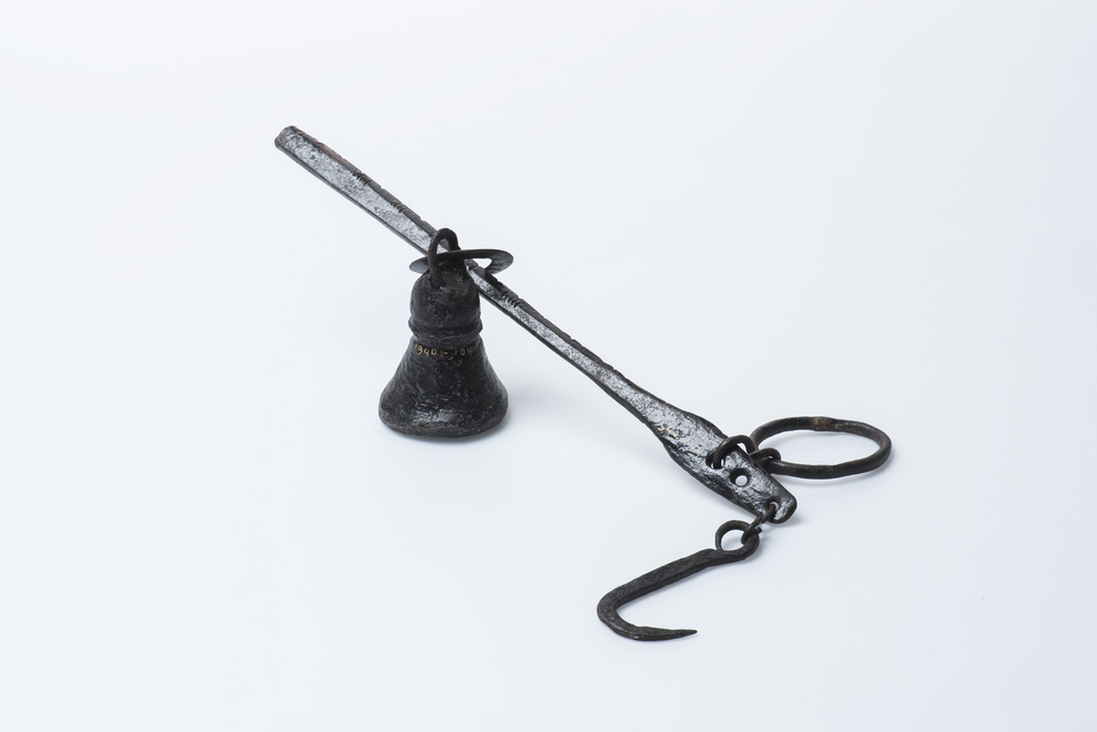 ijzeren unster om bijenkorven met honing te wegen