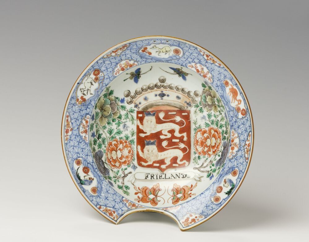 Scheerbekken met wapen Friesland