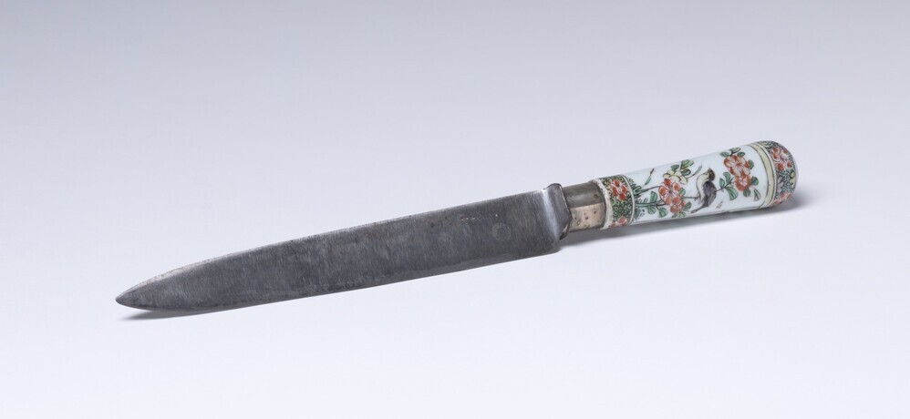 mes met porseleinen heft