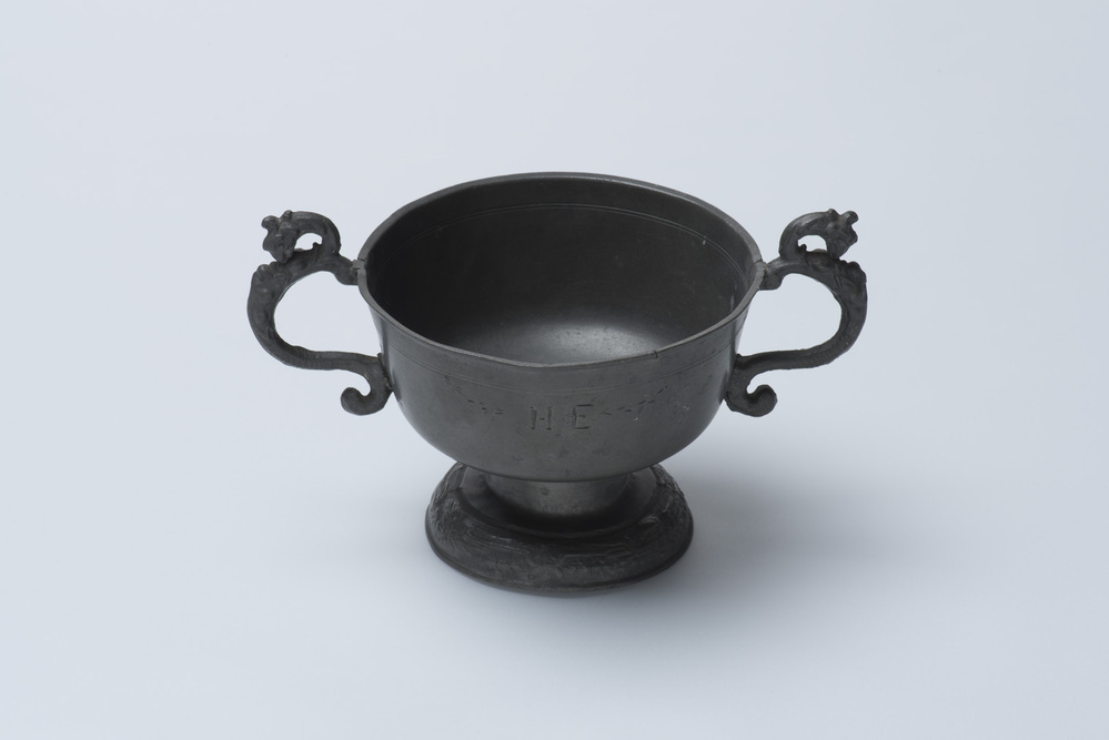 Tinnen brandewijnkom