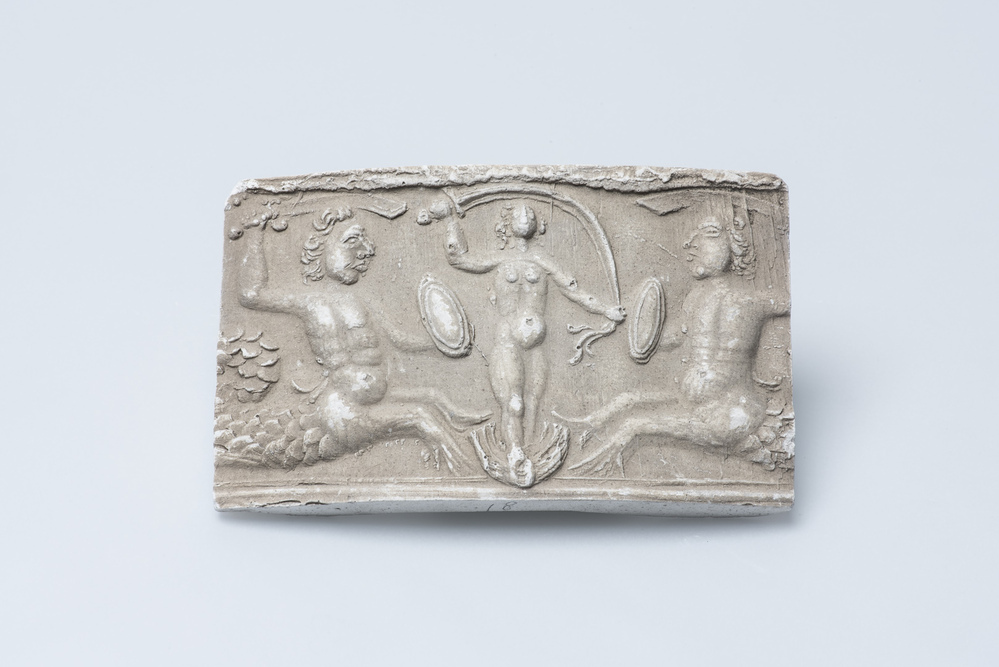 Gipsafgietsel van de torenklok te Meeden