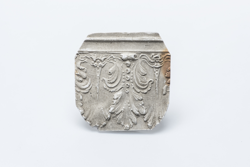 Gipsafgietsel van de klok te Garrelsweer