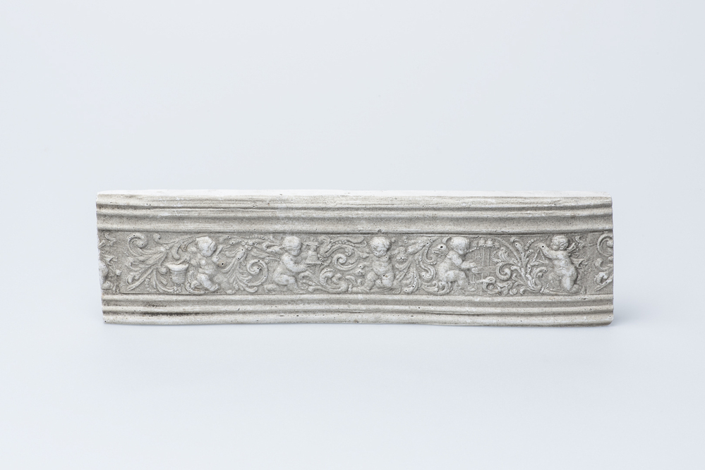 Gipsafgietsel van de klok te Garrelsweer