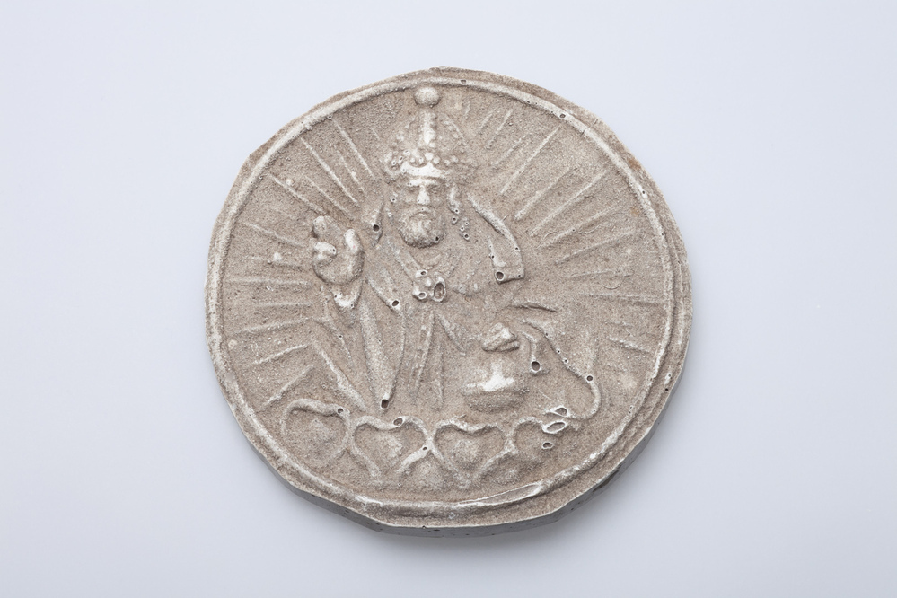 Gipsafgietsel van de klok te Leegkerk