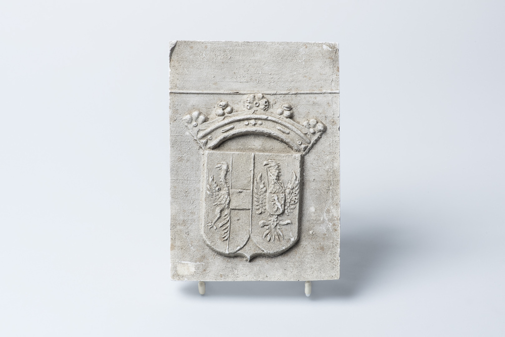 Gipsafgietsel van een klok te Warffum