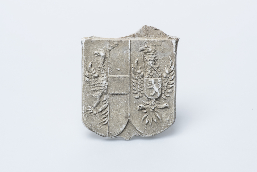 Gipsafgietsel van een klok te Warffum