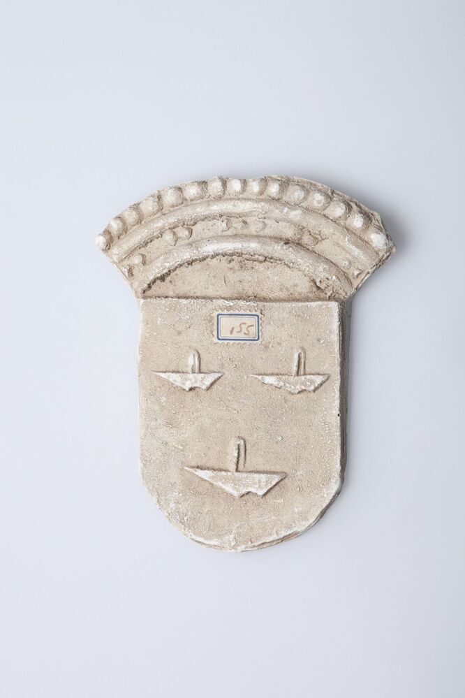 Gipsafgietsel van de klok te Warffum