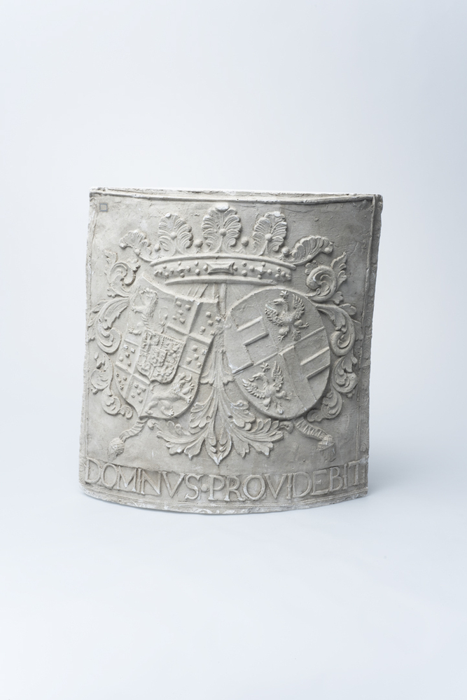 Gipsafgietsel van de klok te Midwolde