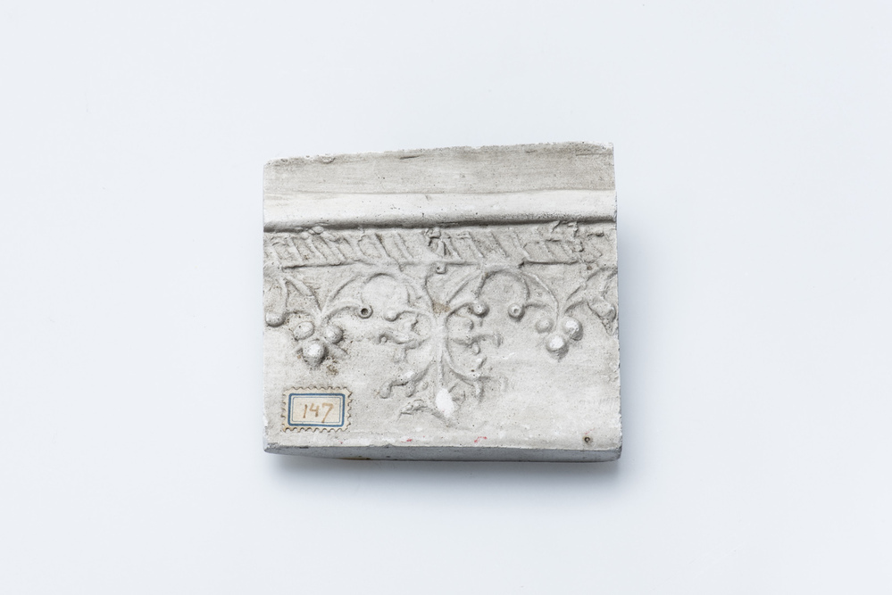 Gipsafgietsel van de klok te Bedum