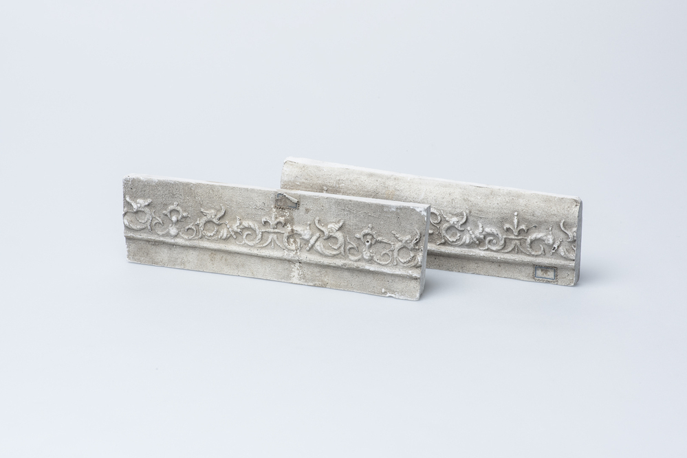 Gipsafgietsel van de klok te Farmsum