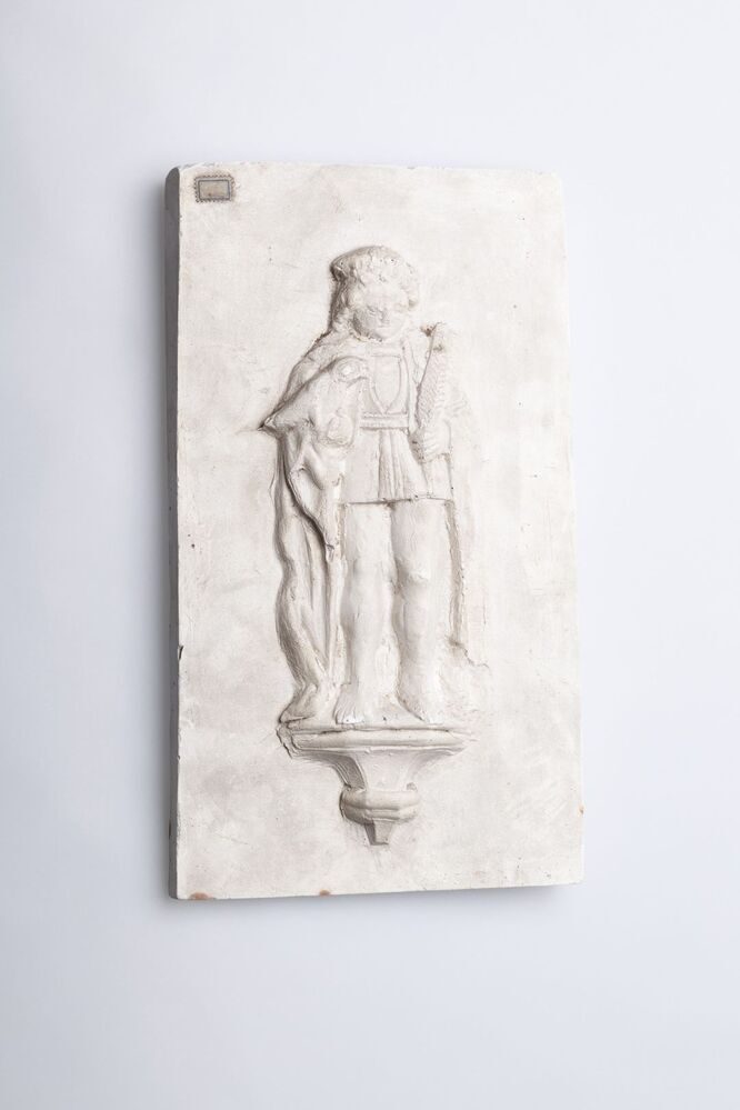 Gipsafgietsel van de klok te Winschoten