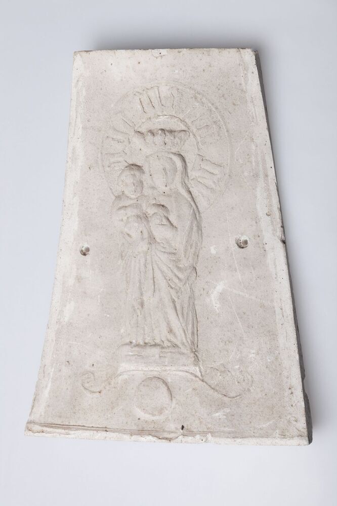 Gipsafgietsel van de klok te Ulrum