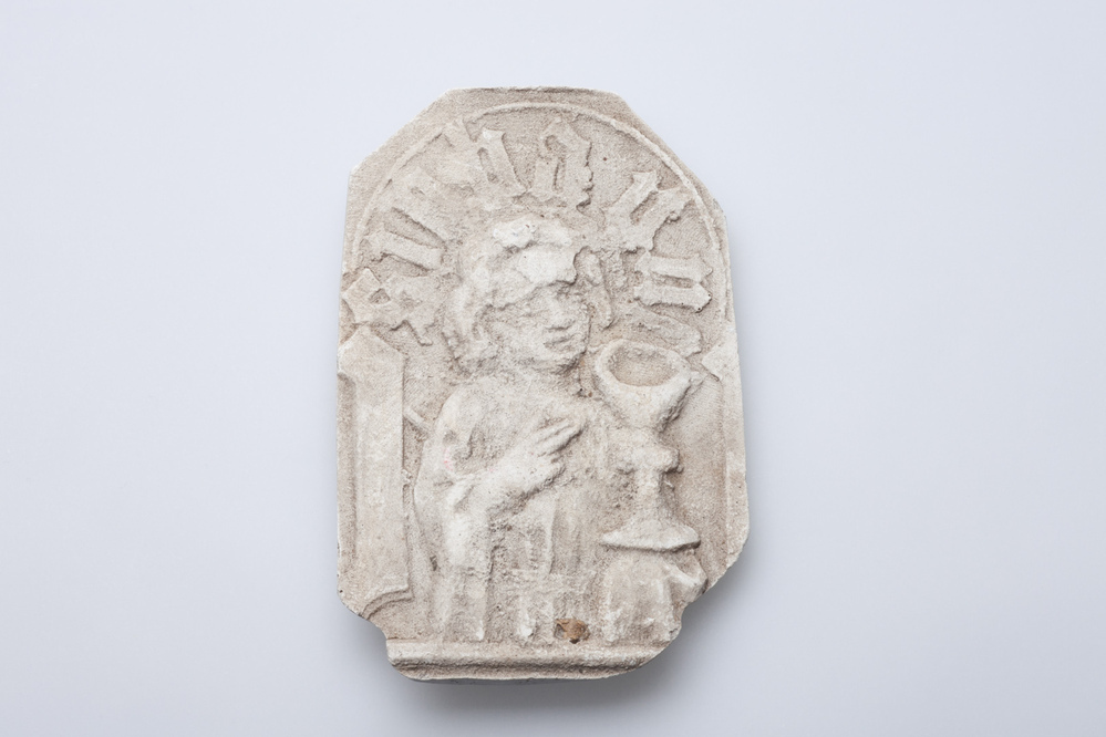 Gipsafgietsel van de klok te Garsthuizen