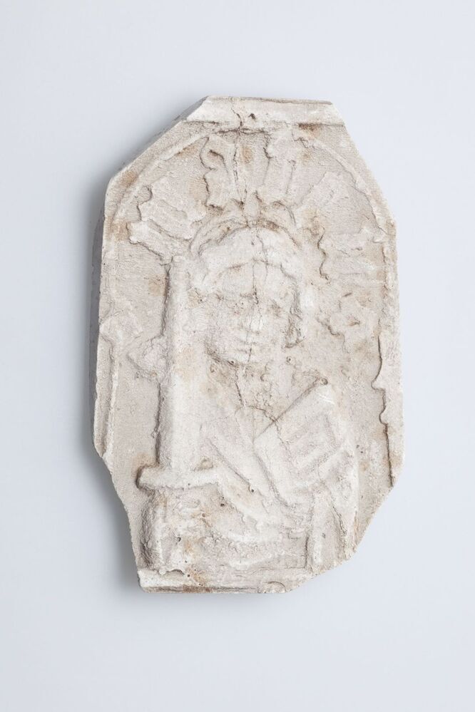 Gipsafgietsel van de klok te Garsthuizen