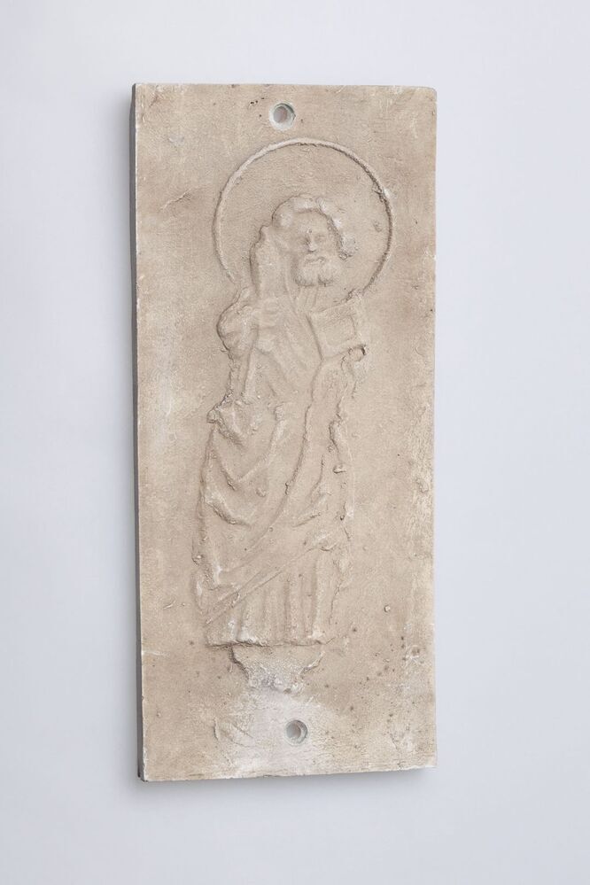 Gipsafgietsel van de klok te Opwierde